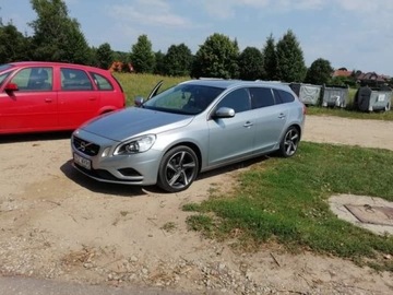 Wynajem samochodu na wesele. Volvo v60 r-design