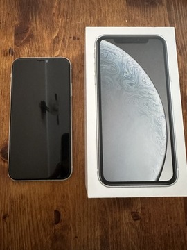 iPhone XR 64GB biały 