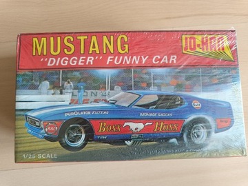 MUSTANG ;DIGGER" firma JO-HAN skala 1/25