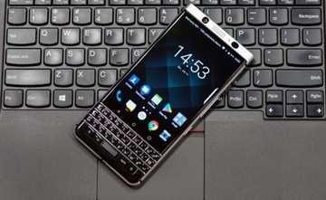Smartfon BlackBerry KEYone 3/32GB srebrny