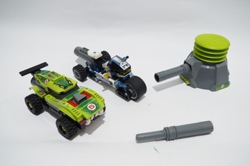 Lego 8231 Vicious Viper, 8221 Storming Enforcer