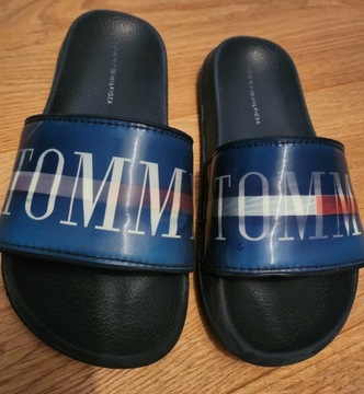 Klapki chłopięce Tommy Hilfiger rozm. 32