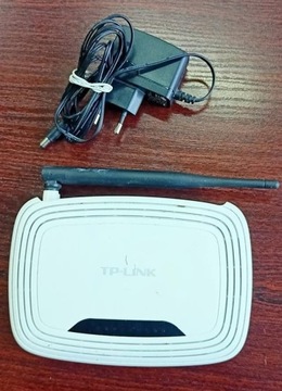 Router TP-Link, TL-WR740N  802.11g, 802.11n