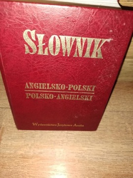 Słownik angielsko-polski i polsko-angielski 