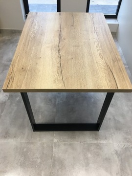 Stół w stylu industrialnym 120x88 Dąb Halifax