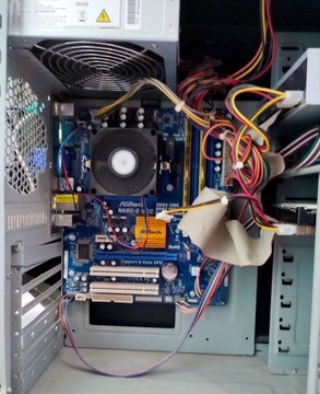 Komputer PC Athlon 64 X2 3600 4GB RAM 250GB HDD