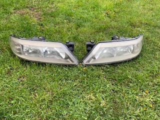 Lampa Xenon Renault Laguna II  2001r,