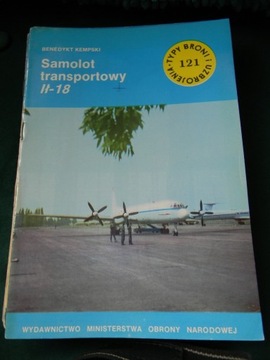 TBiU nr 121 Samolot transportowy IŁ 18