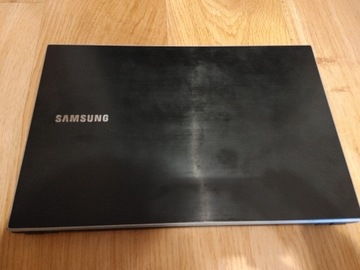 Laptop Samsung np300v5a-s01pl 8GB RAM i3