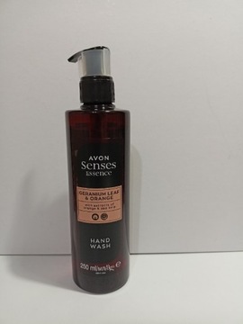 Avon Geranium i Pomarańcza Lotion do rąk 250 ml