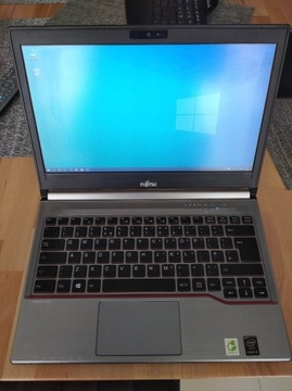 Laptop Notebook biznesowy Fujitsu e734 i5 SSD