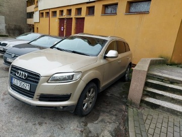 Audi q7 2008r 295km. 