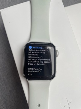 Apple Watch 4, 40 mm, steel