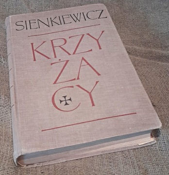 Książka - Krzyżacy - H. Sienkiewicz lektura