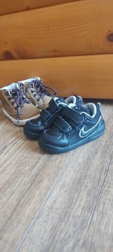 Buty dla chłopca r 22 NIKE. Drugie gratis