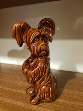 PRL-owska ceramika - kamionkowa figurka psa
