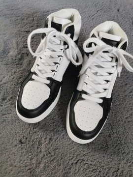 Sneakersy damskie biało-czarne 