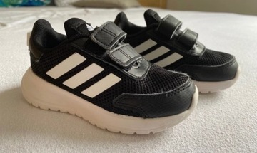 Adidas buty rozmiar EU 23,5  UK 6.5 Wkładka 13,6 