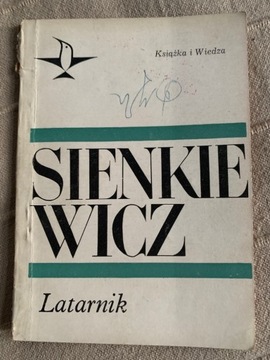 Latarnik Sienkiewicz.   D