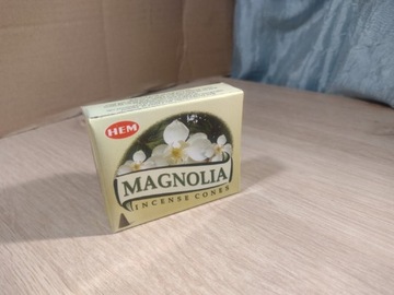 10 kadzidełek stożkowych Magnolia + gratis