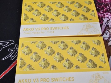 Switch Akko V3 Cream Yellow 90 przełączników.