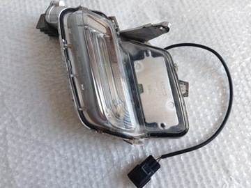 Lampa dzienna prawa Volvo XC60 31420394