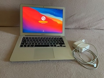 MacBook Air 13", 256 GB SSD, i5