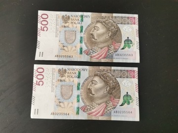 Banknoty 500zl numeracja jedna po drugiej