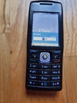 Telefon komurkowy E50