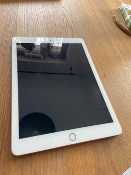 iPad 6 generacji 128gb WiFi + Cellular Rose Gold