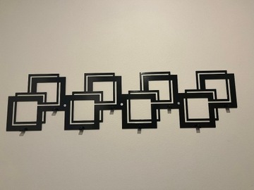 Wieszak metalowy kwadraty czarny 66 x 16 cm