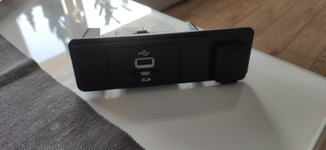 Ford Mondeo MK5 czytnik kart SD gniazdo USB port