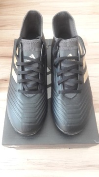 Buty piłkarskie Adidas Predator 19.4 roz. 42 2/3