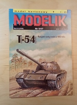 Modelik  - 5/07 Rosyjski czołg średni T-54