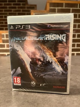 Metal Gear Rising Revengeance + DLC PS3 NOWA