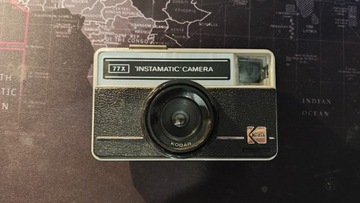 Kodak instamatic camera 77x