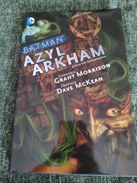 Azyl Arkham Grant Morrison