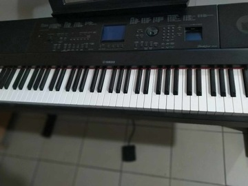 Pianino cyfrowe Yamaha DGX-660 B 