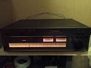 Tuner radiowy analogowy Technics ST-8080