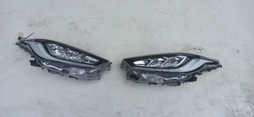 Toyota Yaris IV lampy, reflektory full led 20- kpl