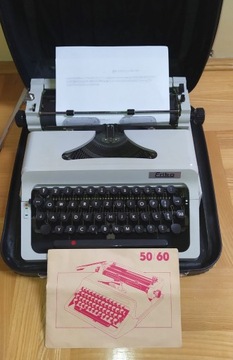 Maszyna do pisania Erika - sprawna, walizka W-wa