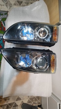 Lampy przednie Ford Focus MK2 przedlift