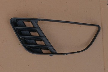 Ramka - kratka halogenu LEWA Ford FIESTA Mk6