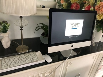 Apple iMac 21,5/2,7QC/2x4GB/1TB/IrisPro/WLMKB