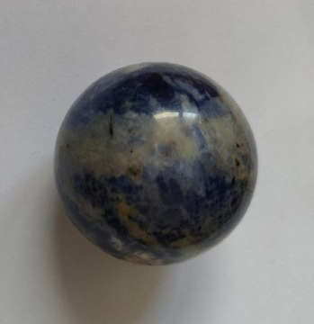 naturalny sodalit błękitna kula 35 mm