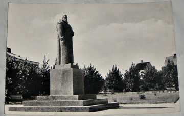 ZWOLEŃ : Pomnik JAN KOCHANOWSKI 1968 rok 
