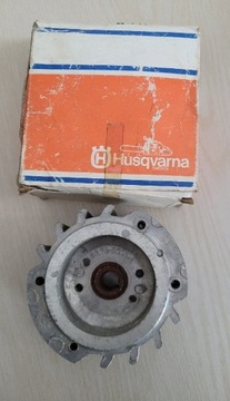 Koło magnesowe Husqvarna44 Husqvarna444 501827702