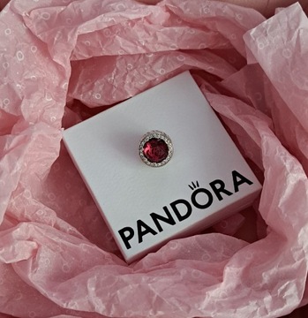 Pandora charms Róża Belli Disney 