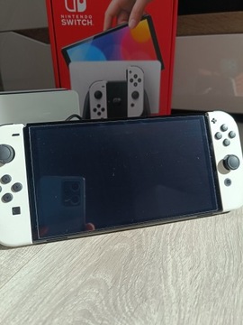 Konsola Nintendo Switch OLED+ 5 gier