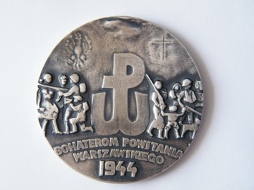 medal Bohaterom powstania warszawskiego 1944